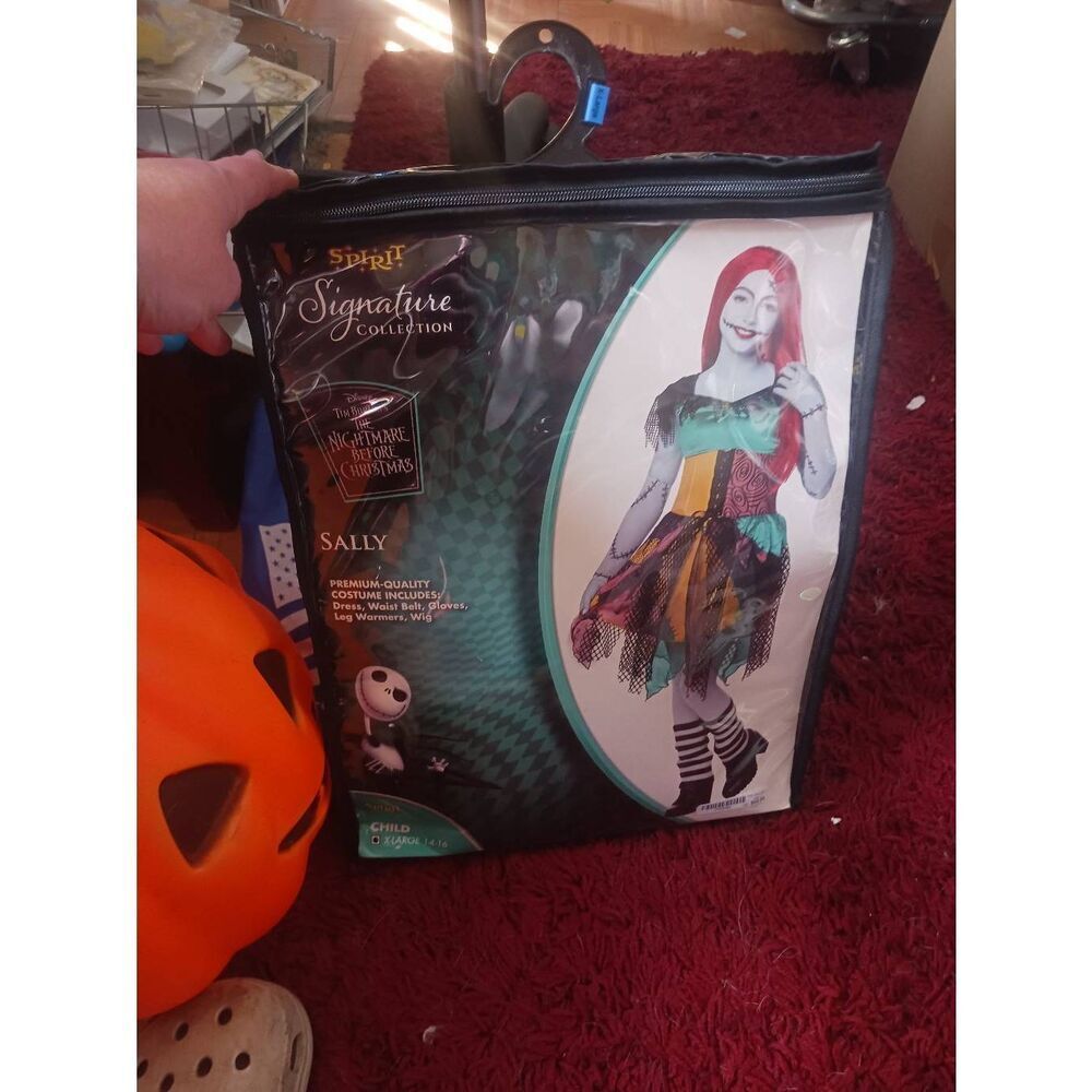 Spirit signature collection Sally the nightmare before Christmas disney Tim Burt
